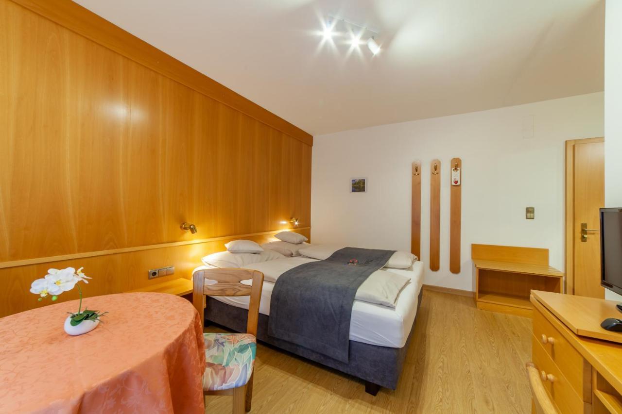 Fruehstuecks-Hotel Olympia Tirol Exteriér fotografie